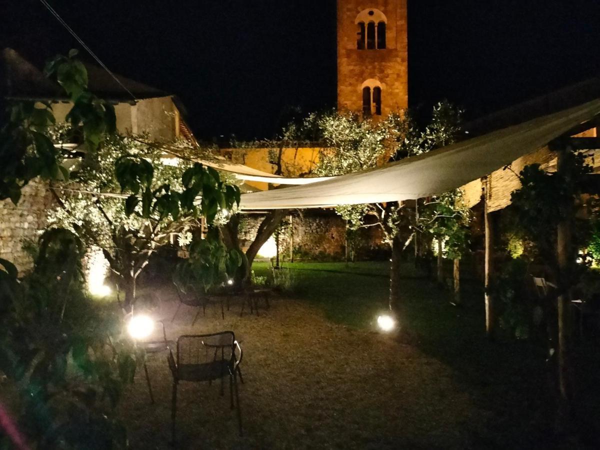 Badia Giulia Prestigious Historical B&B, Camaiore - Adults Only - No Pets Экстерьер фото