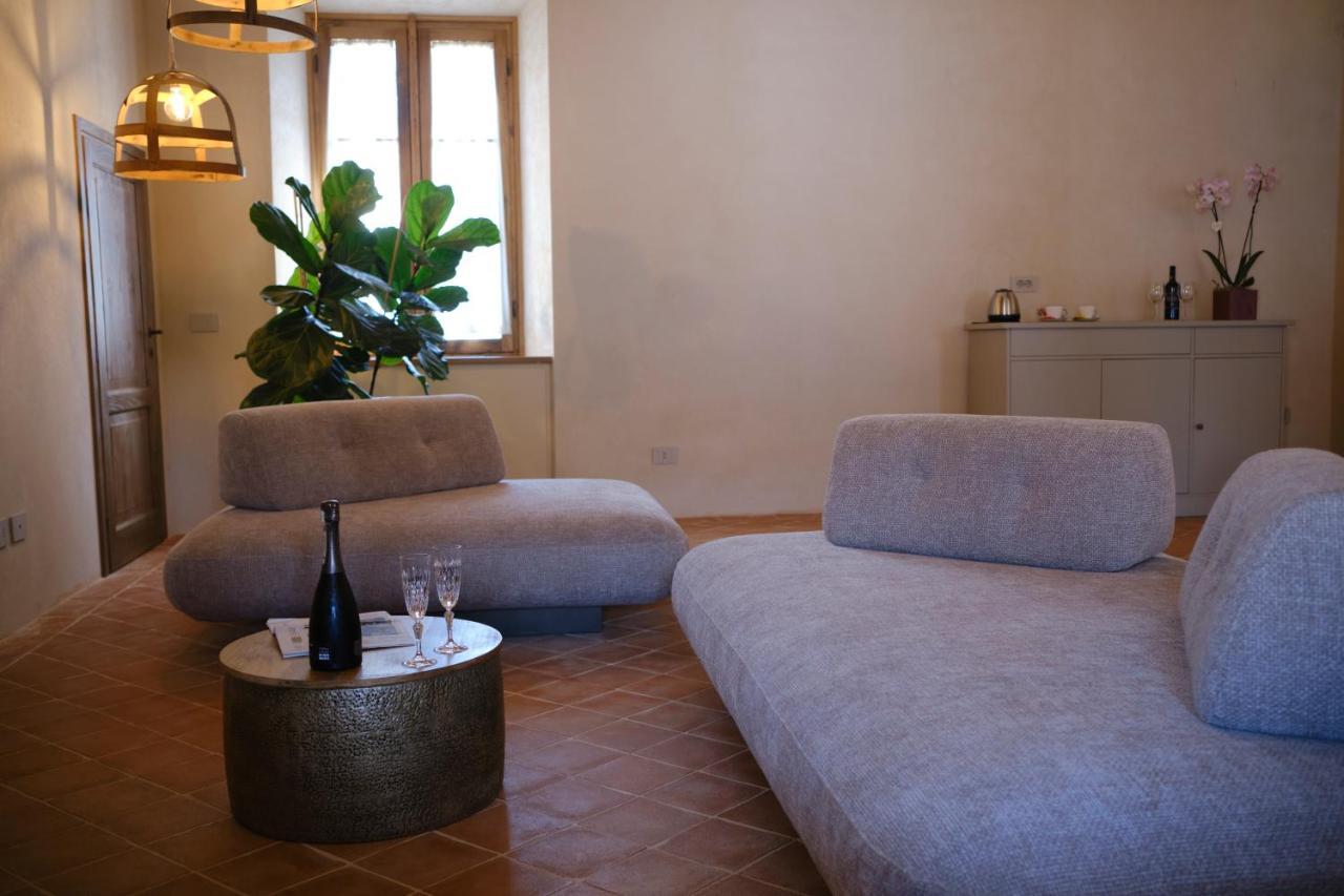 Badia Giulia Prestigious Historical B&B, Camaiore - Adults Only - No Pets Экстерьер фото